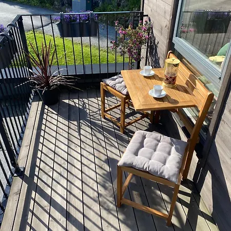 아파트 Familyhome For 8 People - 4 Bedrooms - 10min From Center *