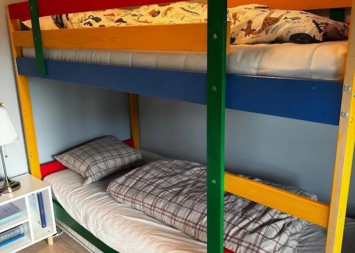 Familyhome For 8 People - 4 Bedrooms - 10min From Center Берген