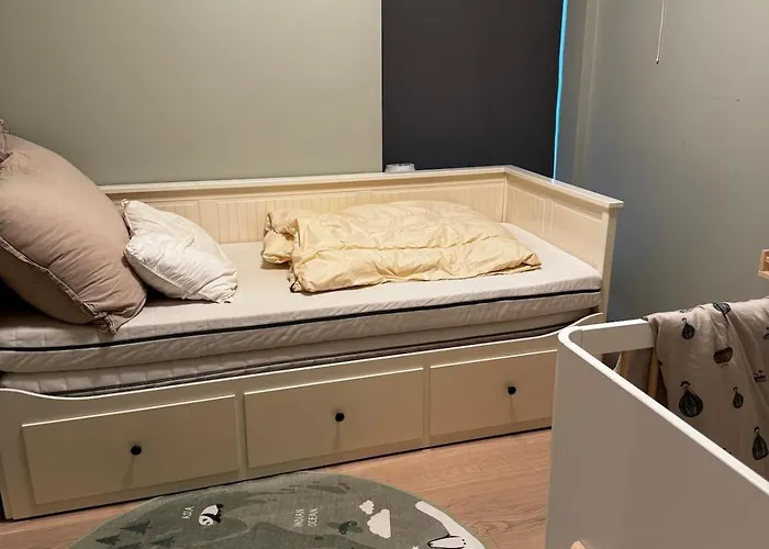 Апартаменты Familyhome For 8 People - 4 Bedrooms - 10min From Center Берген