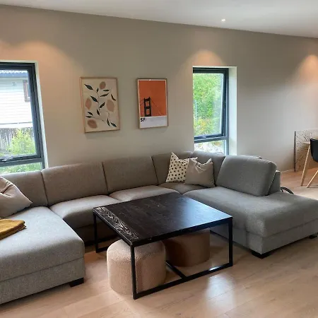 アパート Familyhome For 6 People - 3 Bedrooms - 10min From Center *